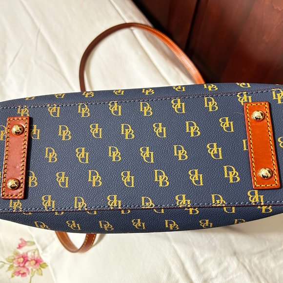 D&B shoulder bag - Picture 9 of 10